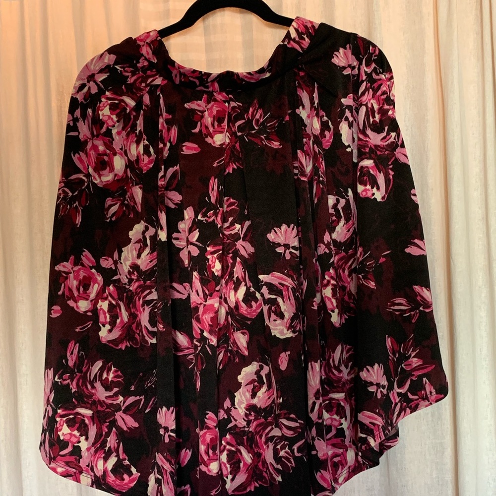 NWOT LuLaRoe Madison Skirt size M